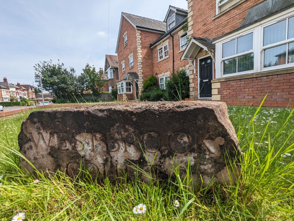 Property photo 3 of 8