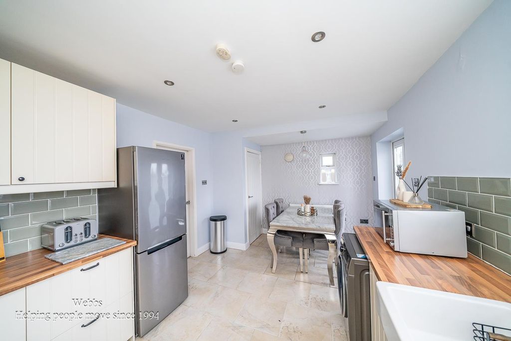 Property photo 3 of 29 Webbs-9.Jpg