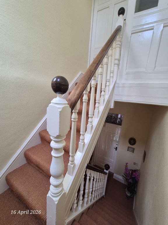 Property photo 2 of 36
