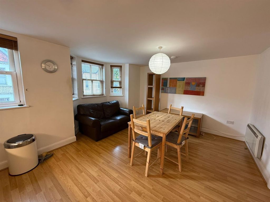 Property photo 3 of 6 Whatsapp Image 2025-10-10 At 1.07.56 Pm (1).Jpeg