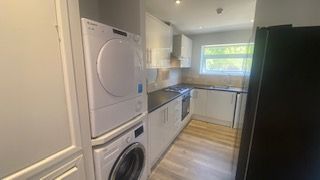 Property photo 3 of 27