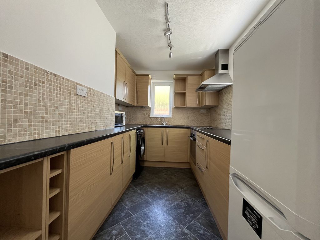Property photo 3 of 6 Not Specified