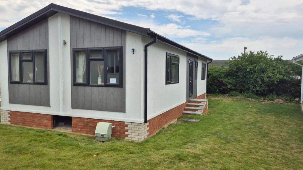 Property photo 1 of 6 11.Jpg