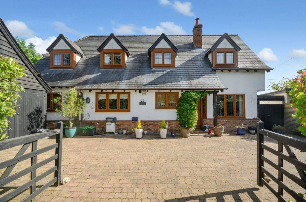 Property photo 1 of 22