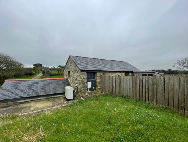 Property photo 2 of 11