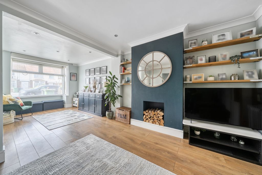 Property photo 3 of 21 149332815