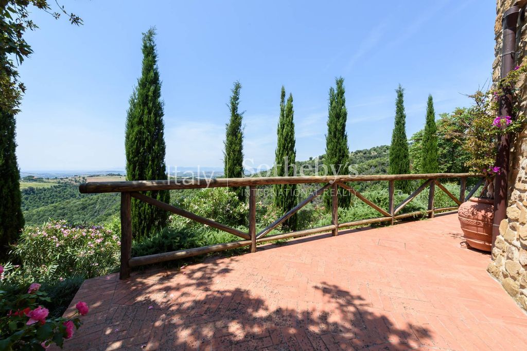 Property photo 3 of 33
