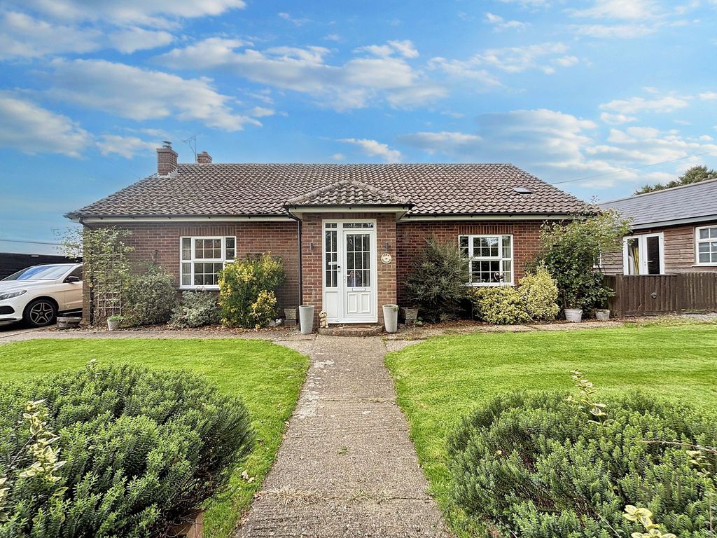 Property photo 2 of 30