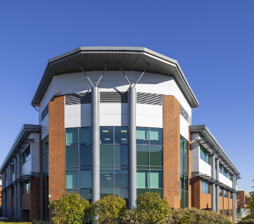 Property photo 1 of 7 Photo 0