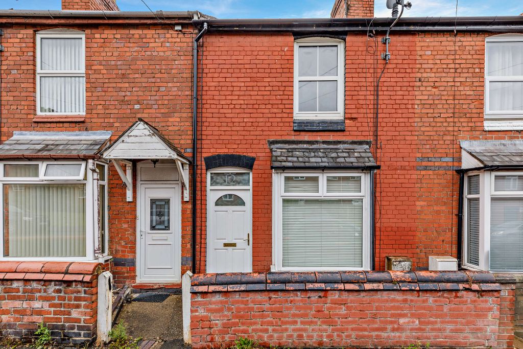 Property photo 2 of 22