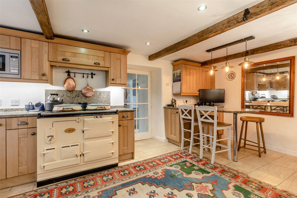 Property photo 3 of 69 Picture No. 63