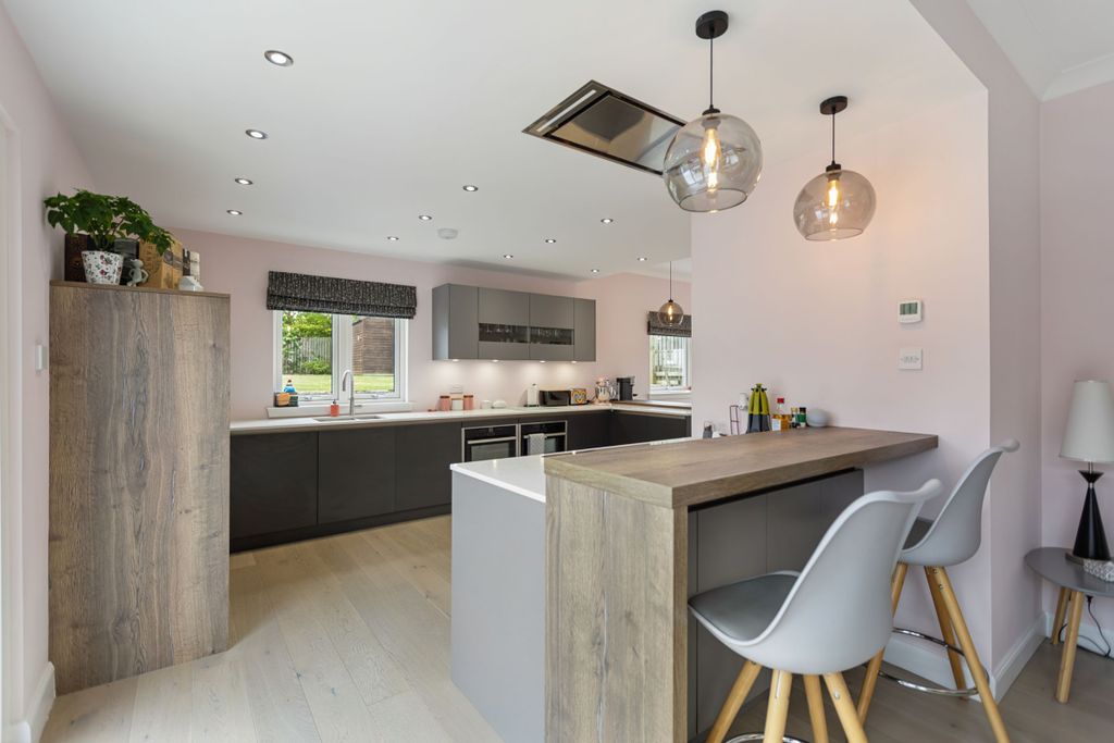 Additional image 6 of 5 bed detached house for saleDoig Park, Thornhill, Stirling FK8