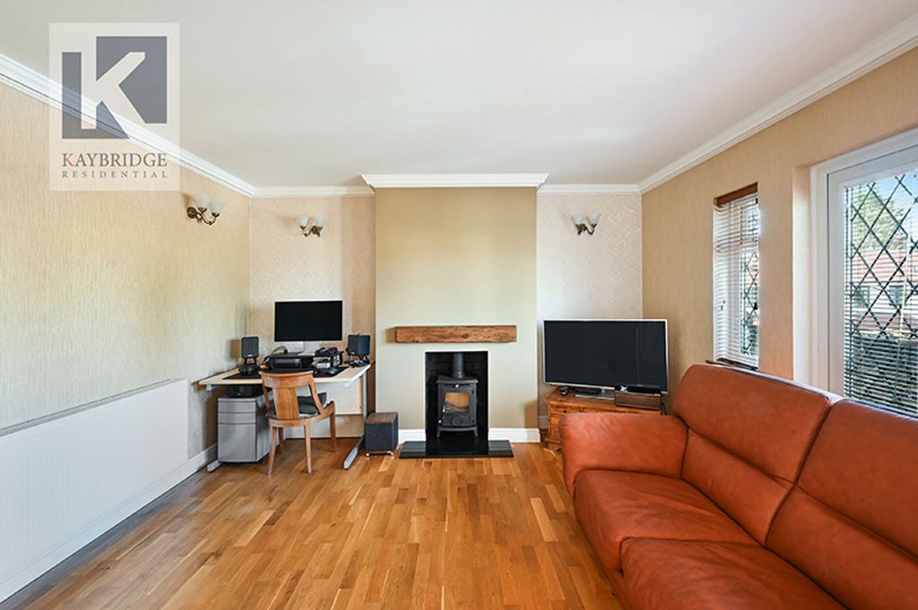 Property photo 3 of 10 London Road, Ewell - Kt17 2Da