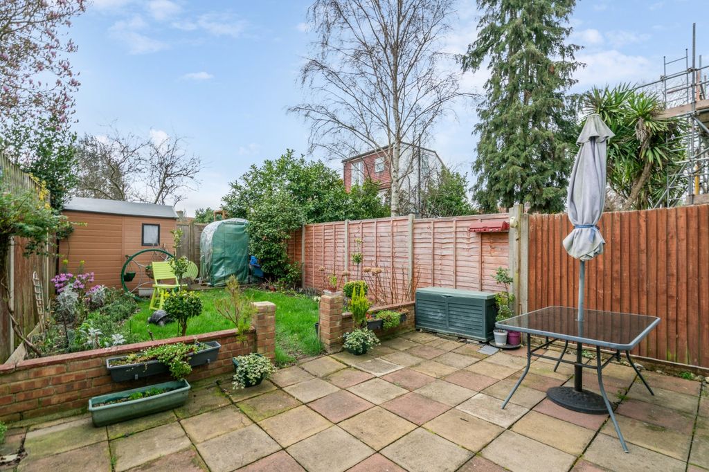 Property photo 2 of 10