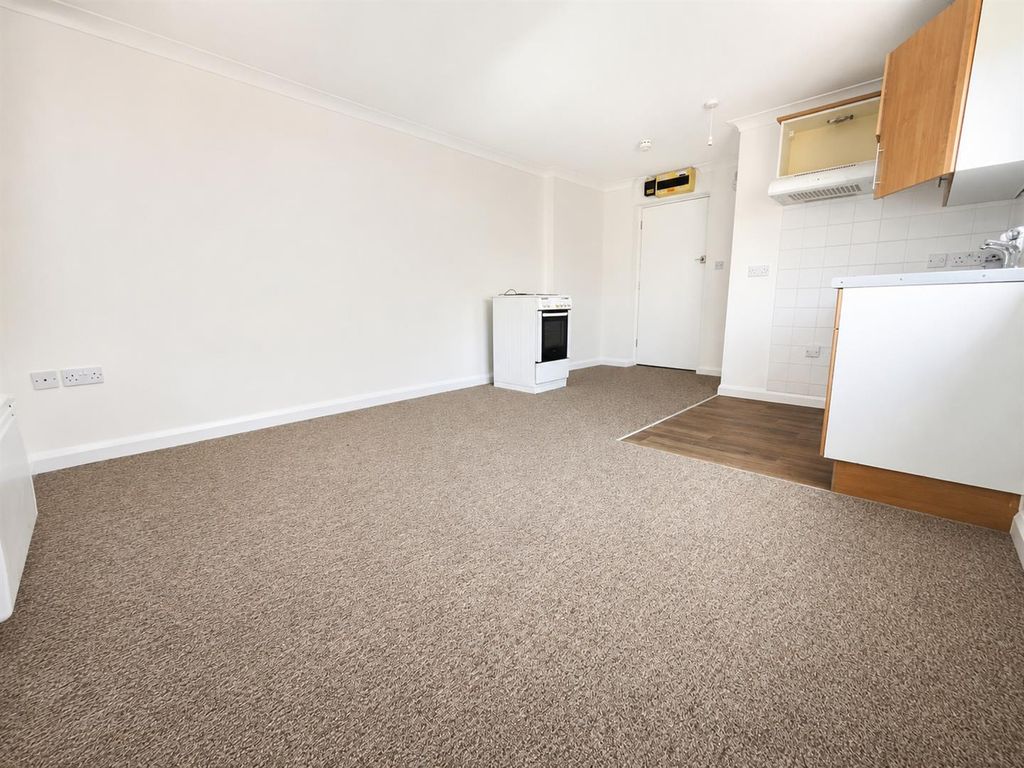 Property photo 2 of 4 E38Bf97E-6053-40F3-9735-08064A49F8d2.Png