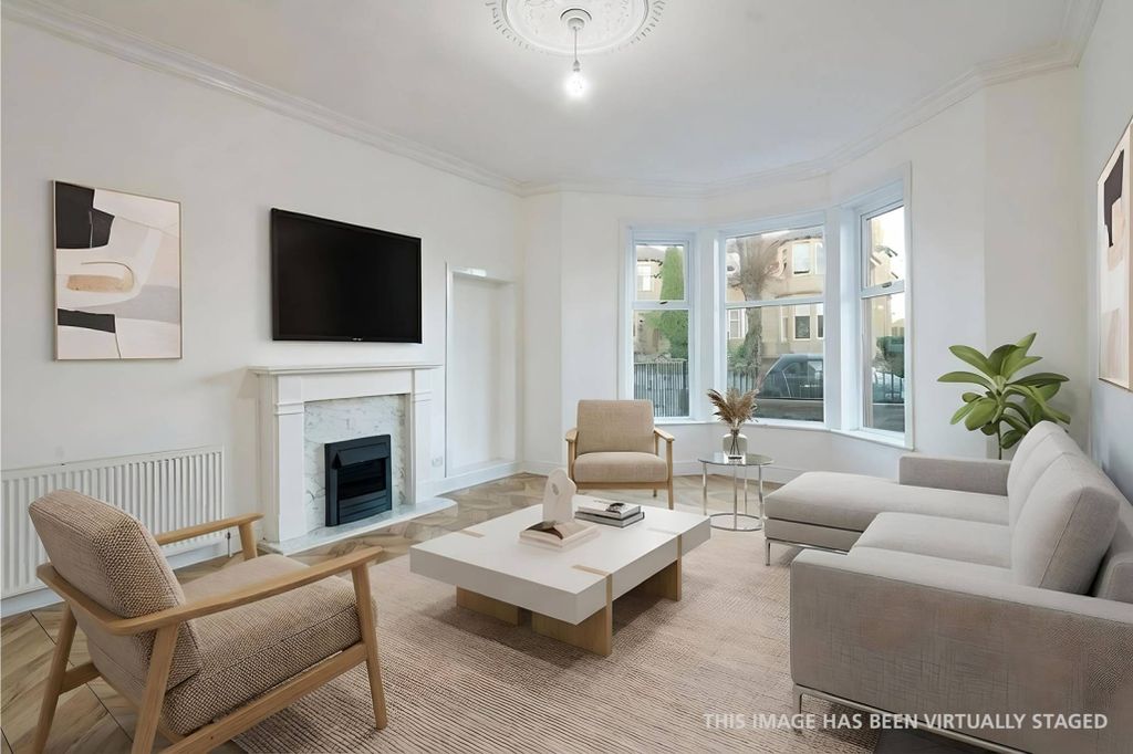 Property photo 2 of 29