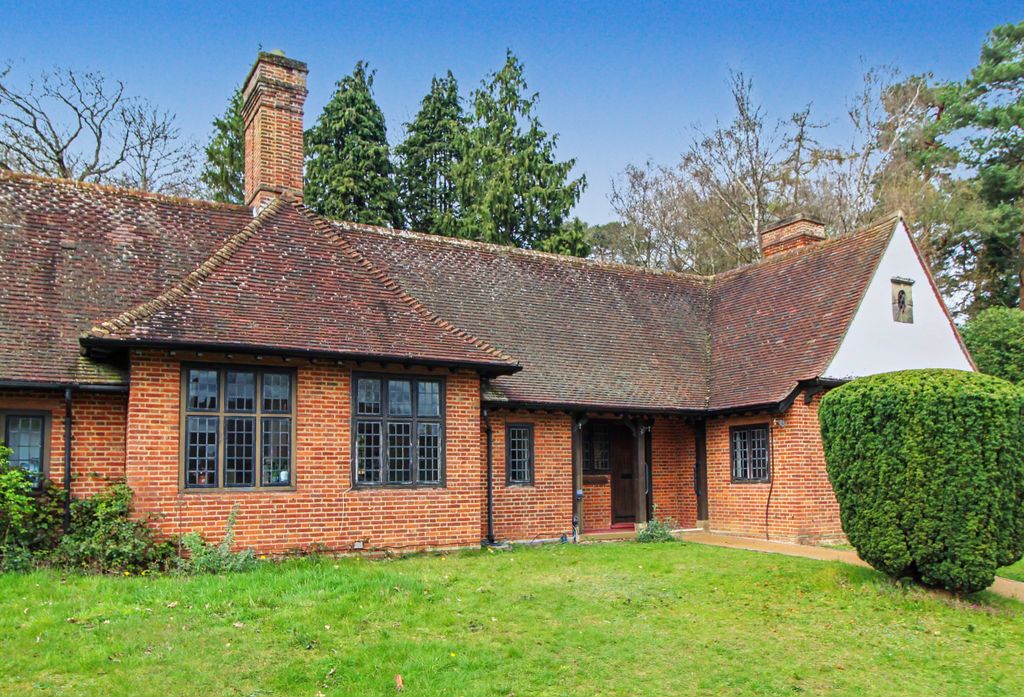 Property photo 1 of 7