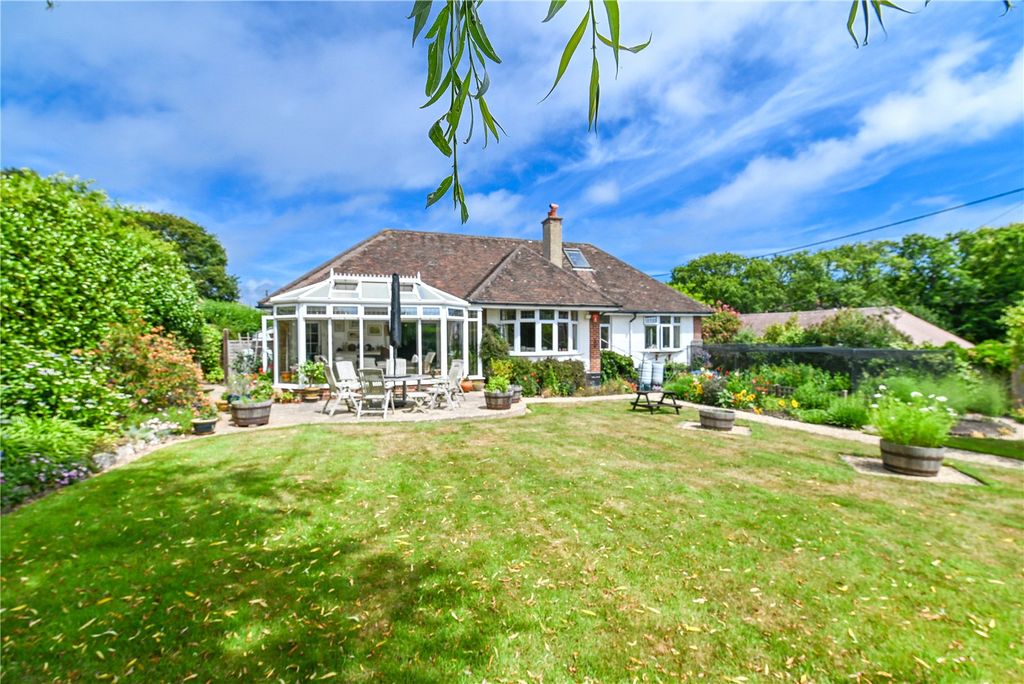 Property photo 1 of 22 Picture No. 32