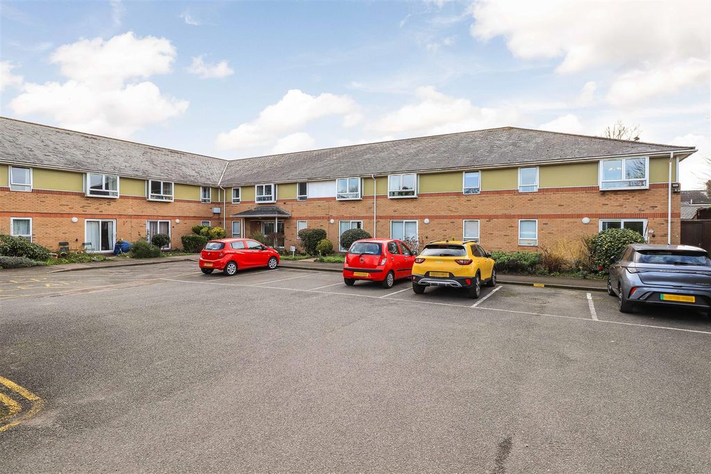 Property photo 1 of 11 Img (12).Jpg