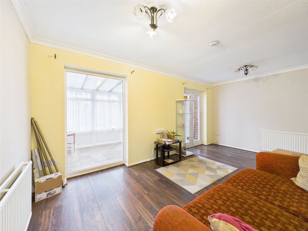 Property photo 3 of 13 Picture No. 04