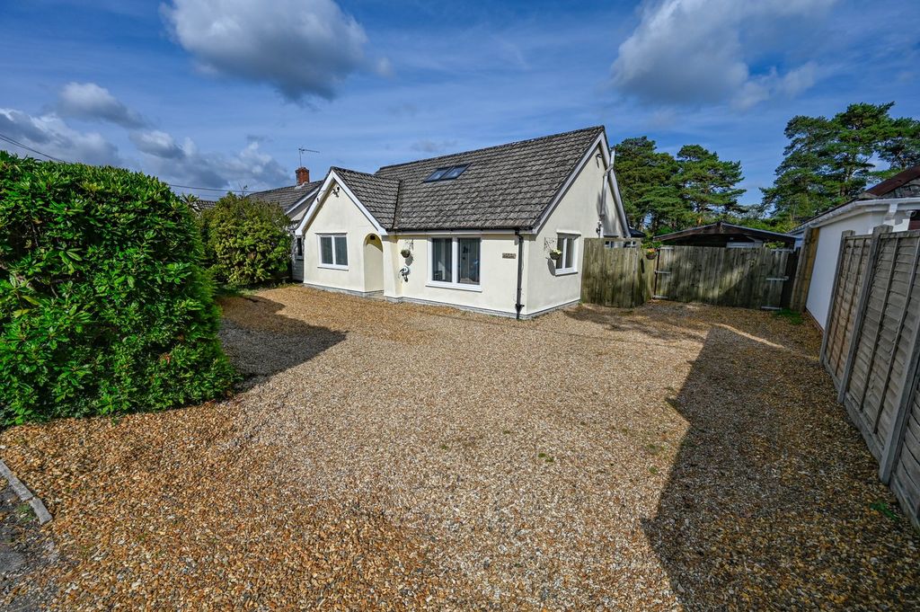 Property photo 1 of 30