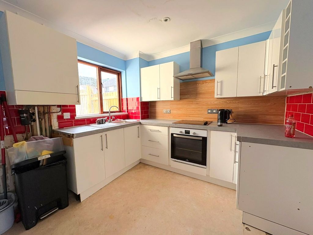 Property photo 3 of 11 Picture No. 36