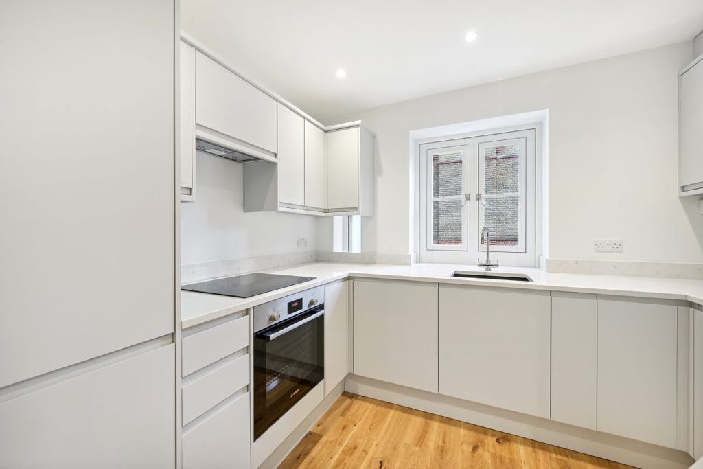 Property photo 3 of 9 Jll 4