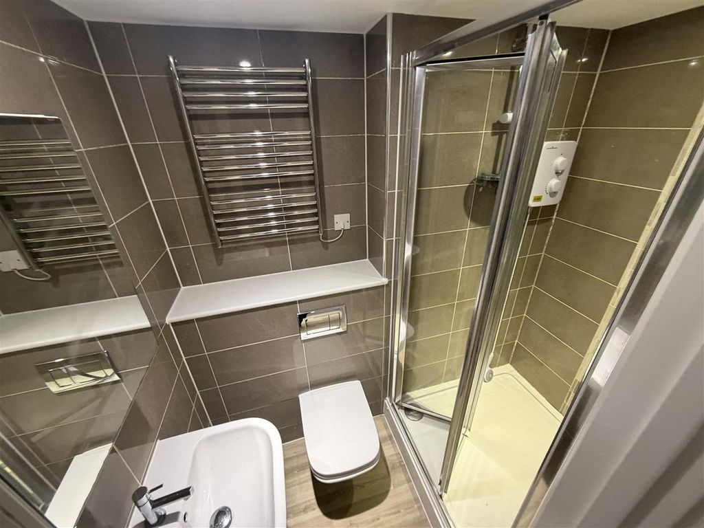 Property photo 3 of 5 Fa3.Jpeg