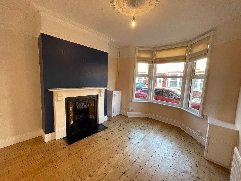 Property photo 2 of 7