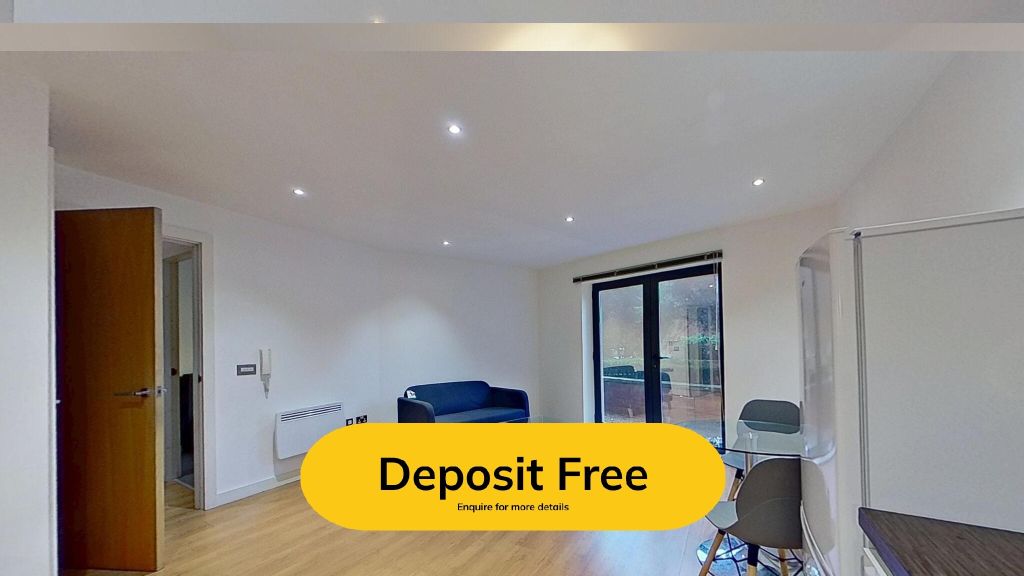 Property photo 1 of 20 Living Room