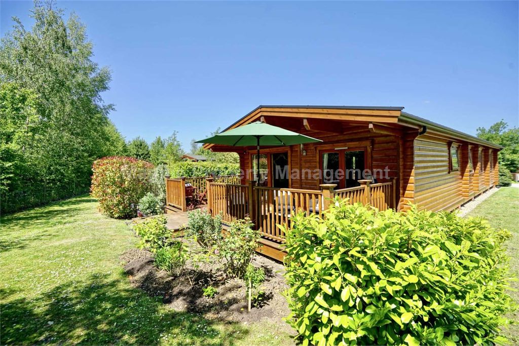 Property photo 1 of 20