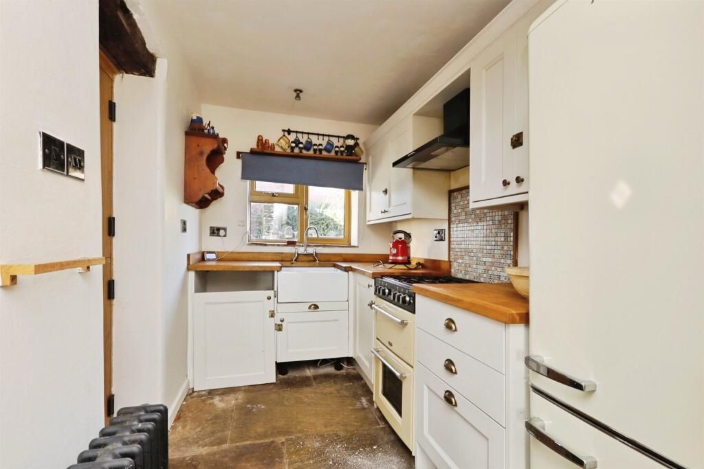 Property photo 3 of 16 Image