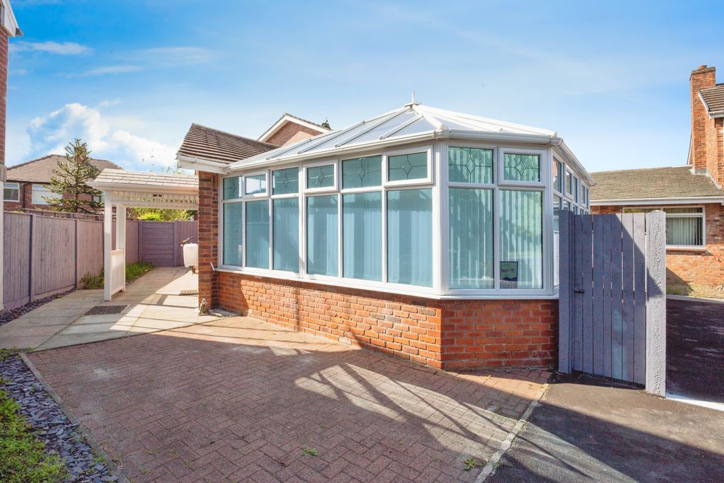 Property photo 1 of 29