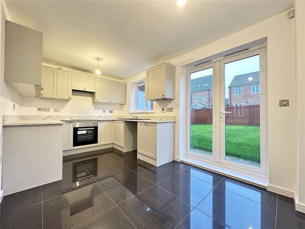 Property photo 3 of 9 Picture No. 09