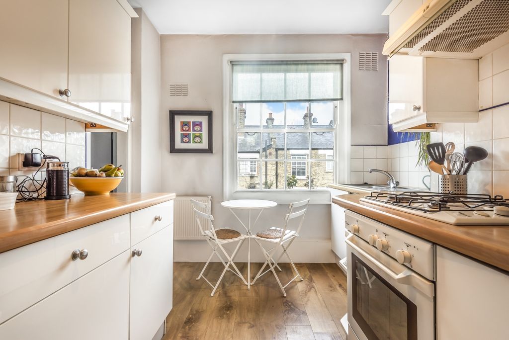 Property photo 3 of 8 451227 (4)