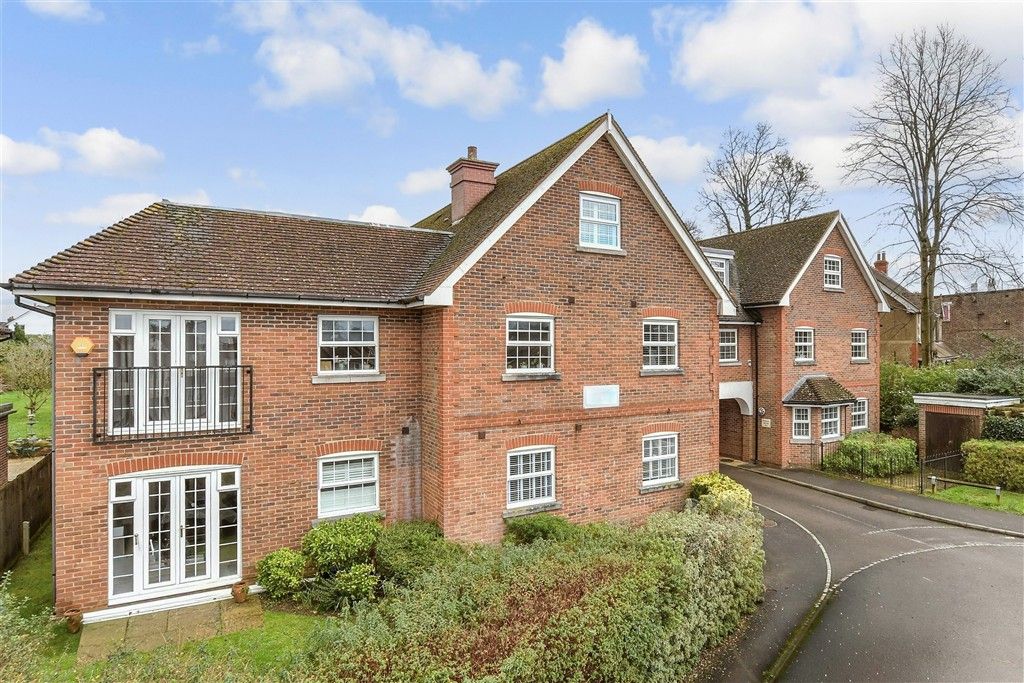 Property photo 1 of 12 External (Web)