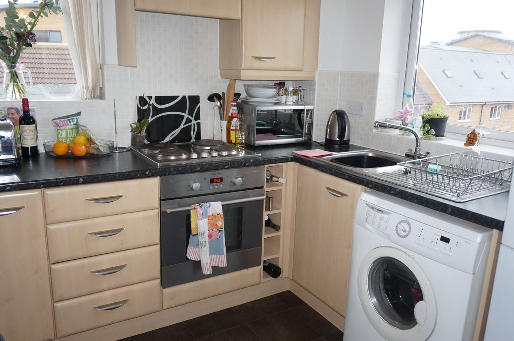 Property photo 3 of 7