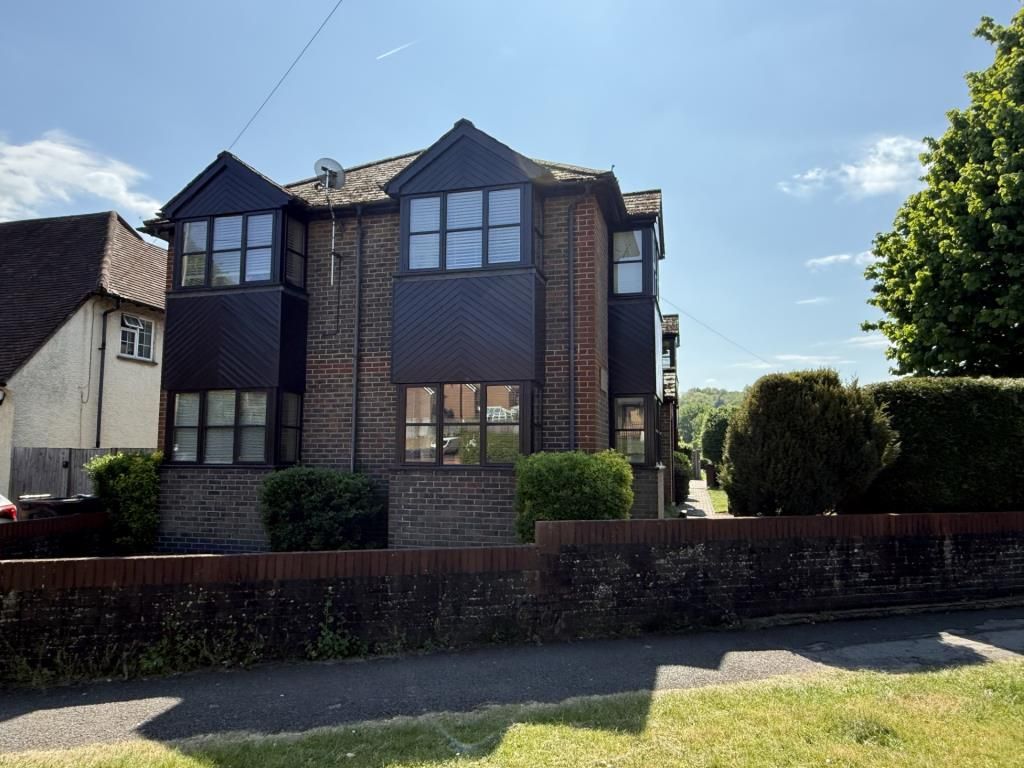 Property photo 1 of 7 Front Aspect