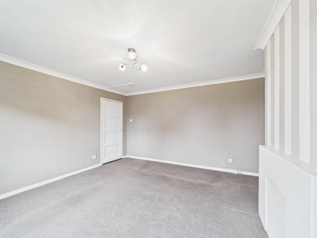 Property photo 3 of 13 Ef833d5dc83E4893B4Cef0831cc62B7B_95_Cam01486G0-Pr0