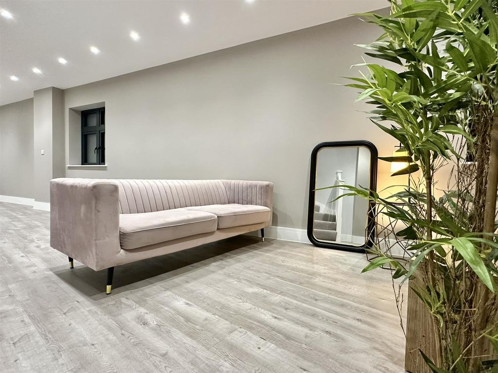 Property photo 3 of 18 Img_4316.Jpeg