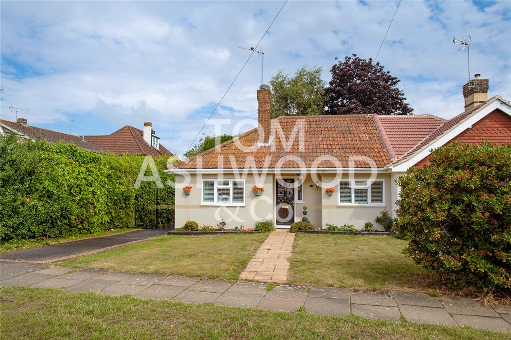 Property photo 1 of 16 Picture No. 17