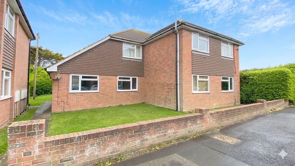 Property photo 1 of 9 Picture No. 08