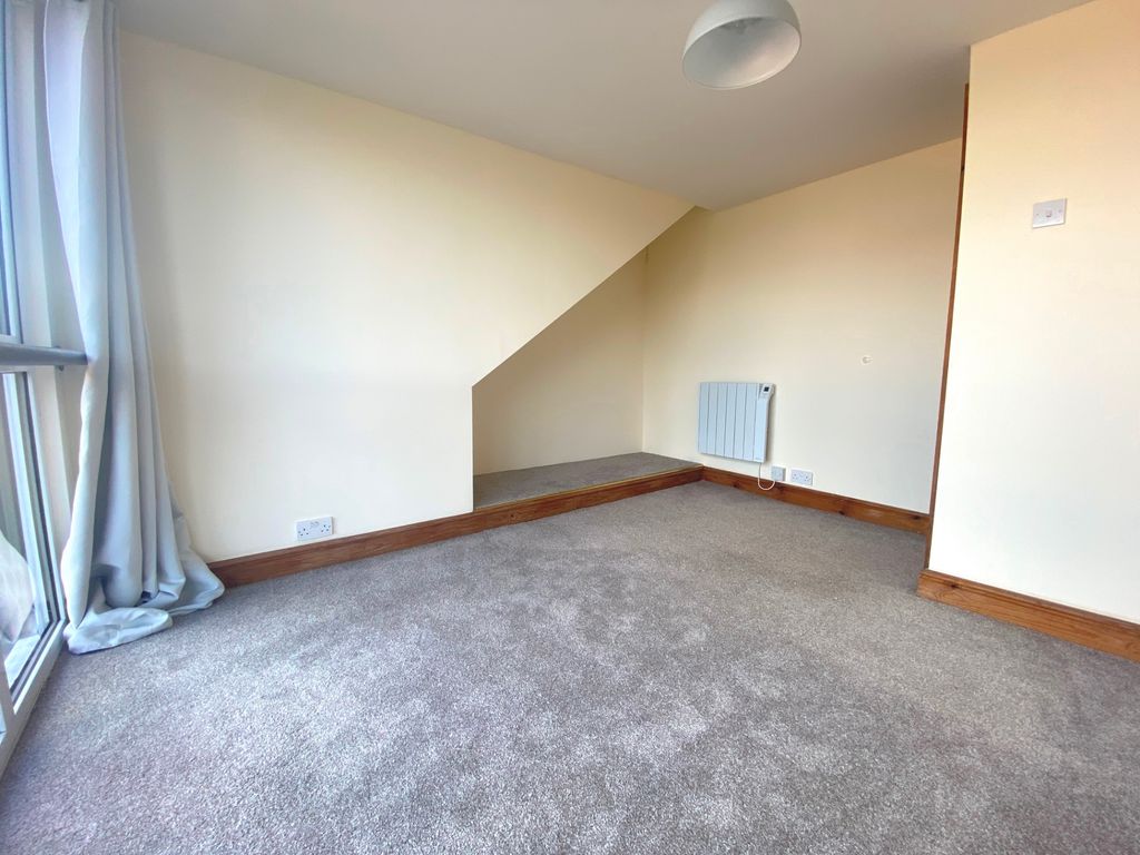 Property photo 3 of 9 Derby Road