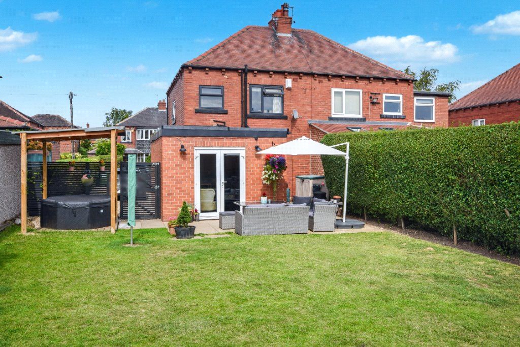 Property photo 2 of 18 Picture No. 12