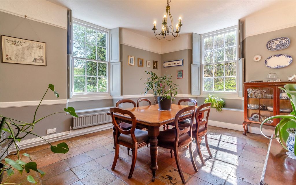 Property photo 2 of 16 Dining Room