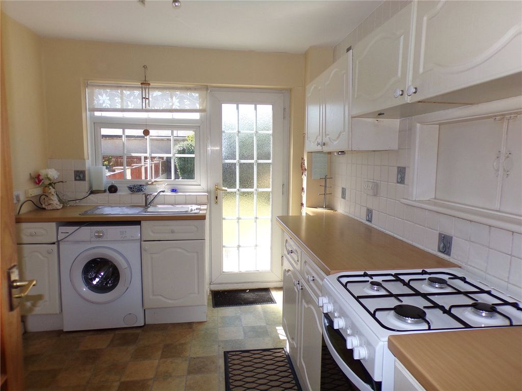 Property photo 3 of 18 Picture No. 23