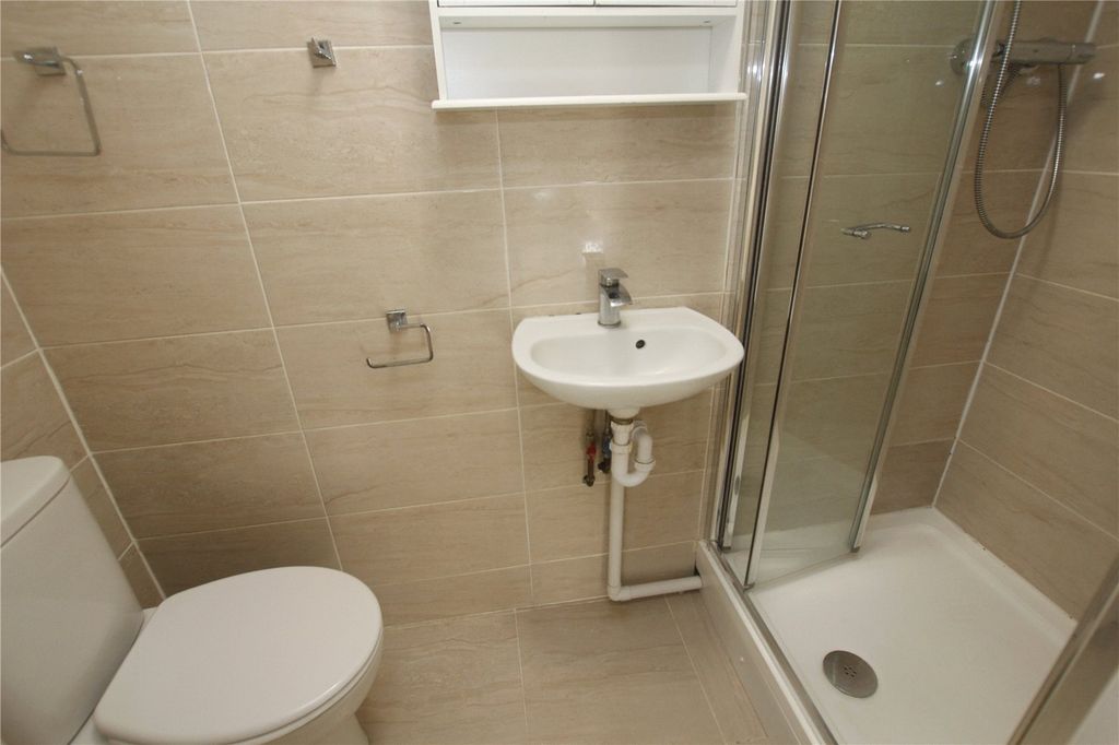 Property photo 3 of 3 Picture No. 05