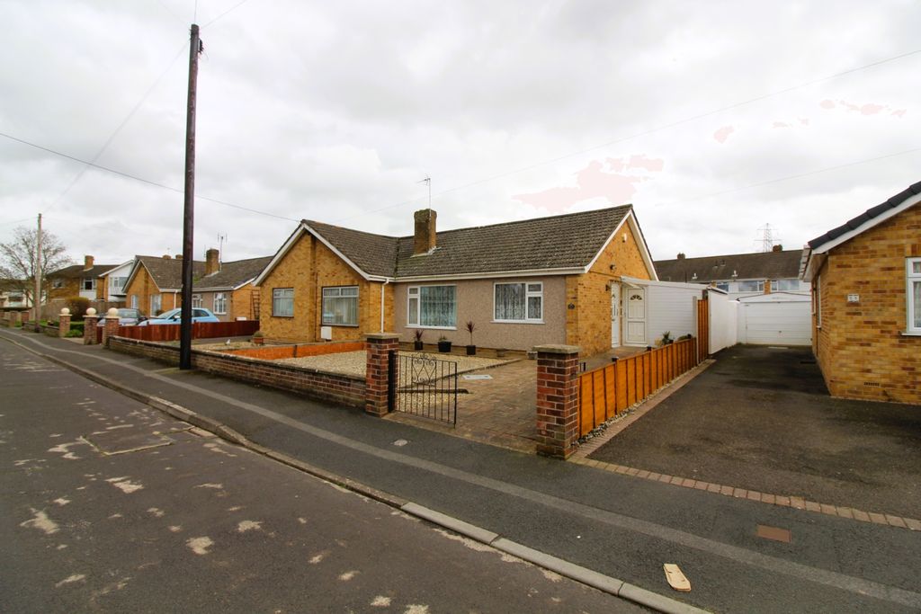 Property photo 1 of 23 Img_3943