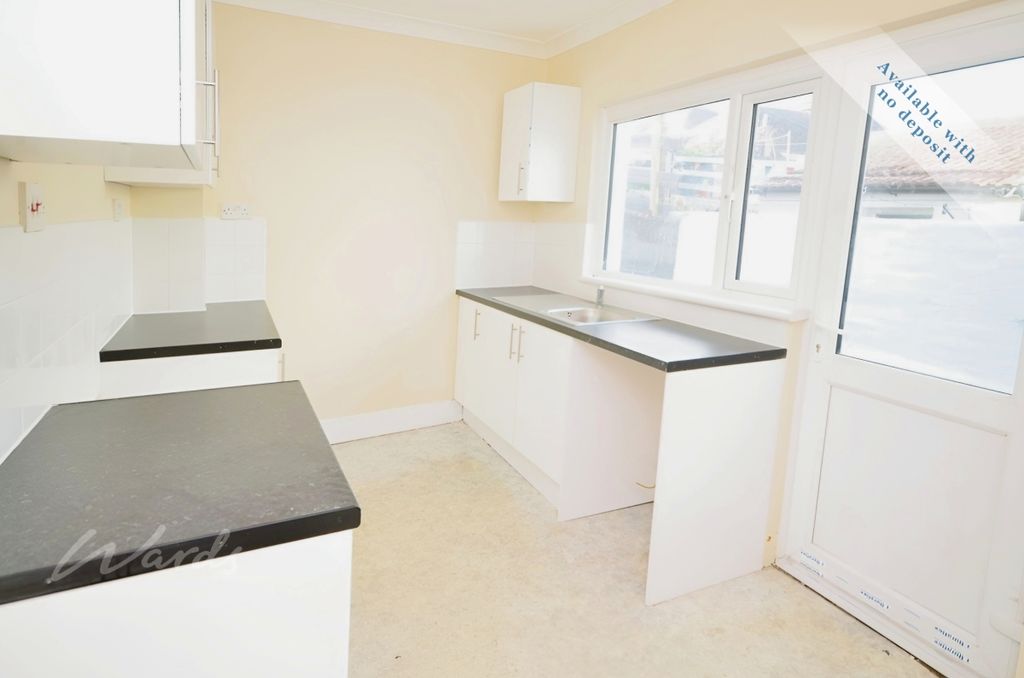 Property photo 2 of 8 Dale Street Kitchen