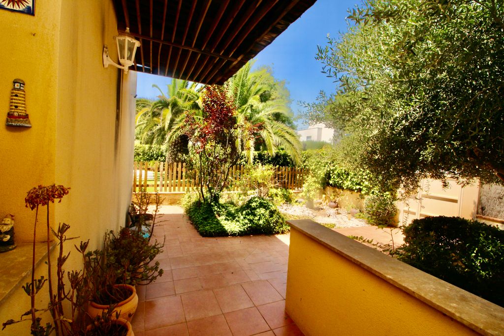 Property photo 2 of 69
